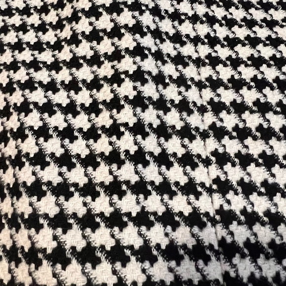 Black & White Long Houndstooth Pea Coat Size Small - Picture 7 of 8